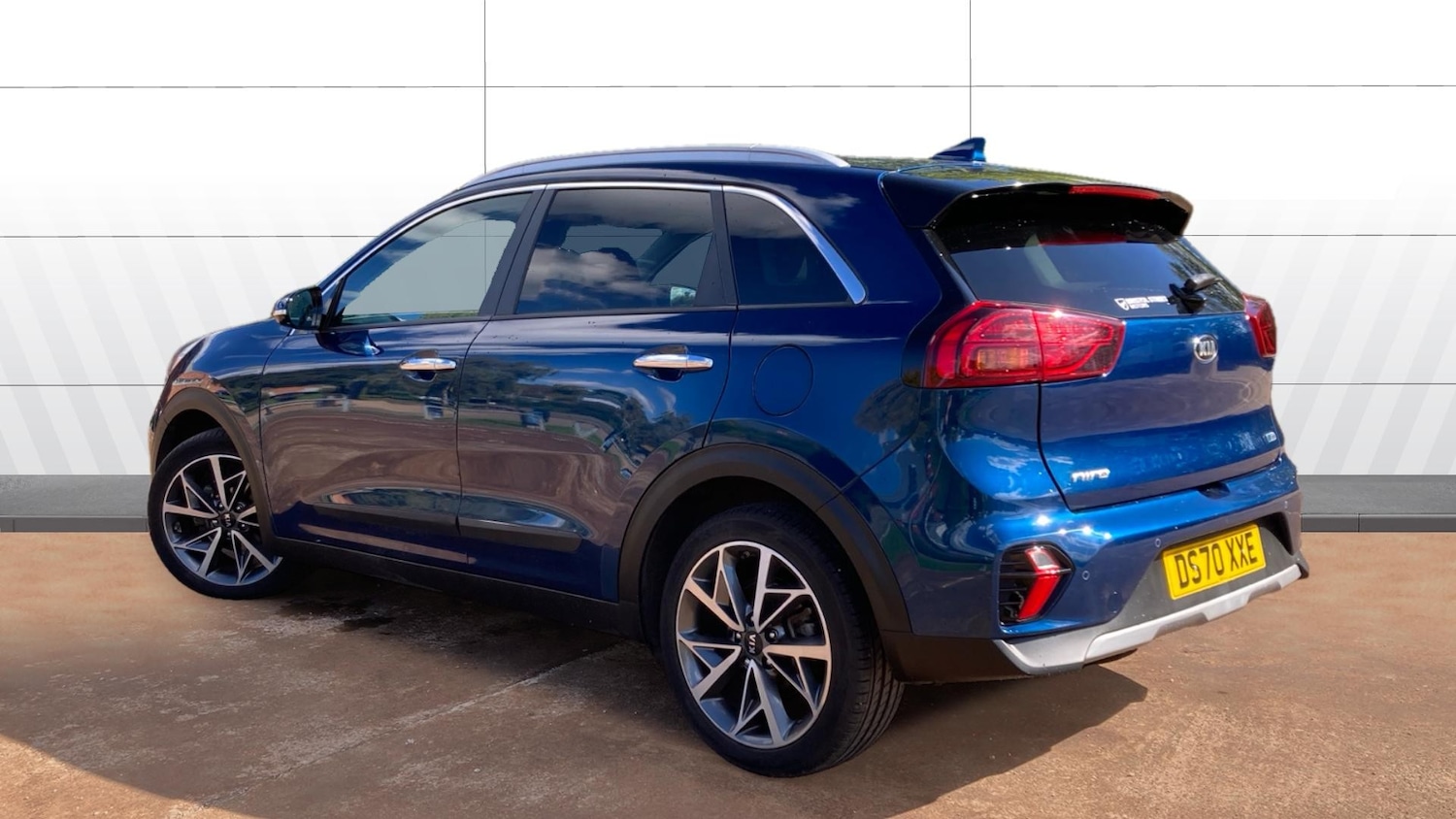 Used Kia Niro 2020 for sale - 76035242: Photo 2