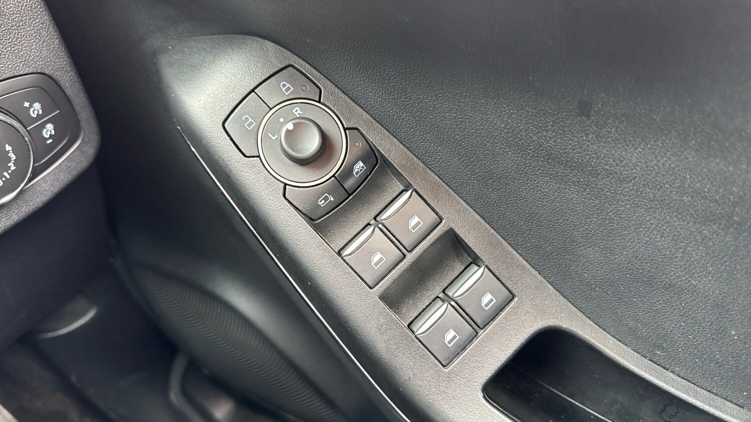 Used Ford Puma 2023 for sale - 77902314: Photo 24