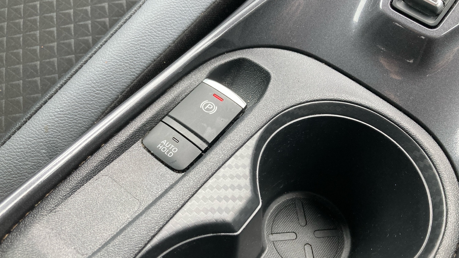 Used Nissan Juke 2023 for sale - 76922334: Photo 30