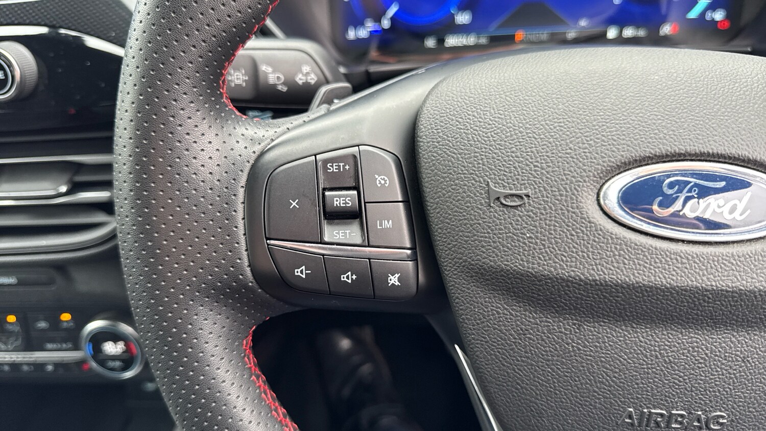 Used Ford Kuga 2022 for sale - 77675334: Photo 23