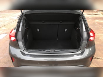 Used Ford Focus 2018 for sale - 78967744: Photo