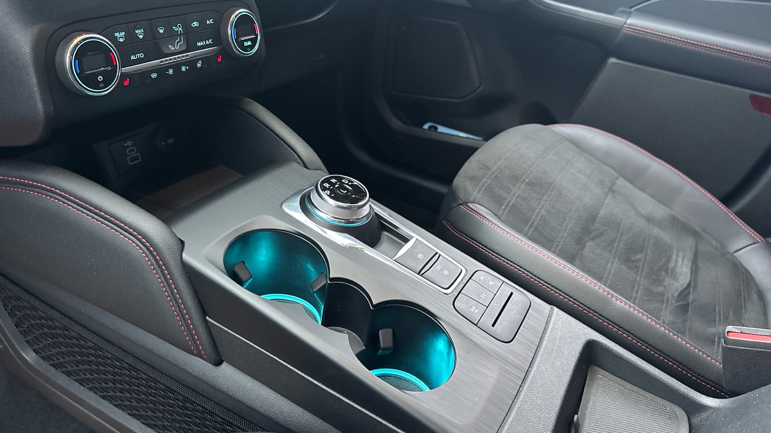 Used Ford Kuga 2022 for sale - 77033364: Photo 13