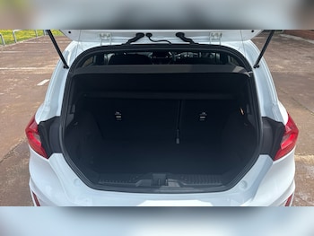 Used Ford Fiesta 2018 for sale - 78939373: Photo