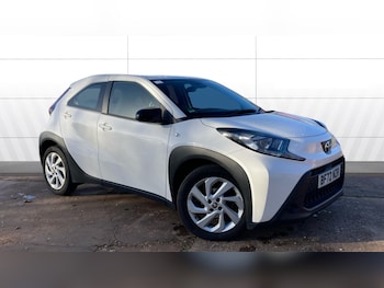 Used Toyota Aygo X 2022 for sale - 76611124: Photo