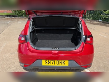 Used Hyundai i20 2022 for sale - 78903003: Photo