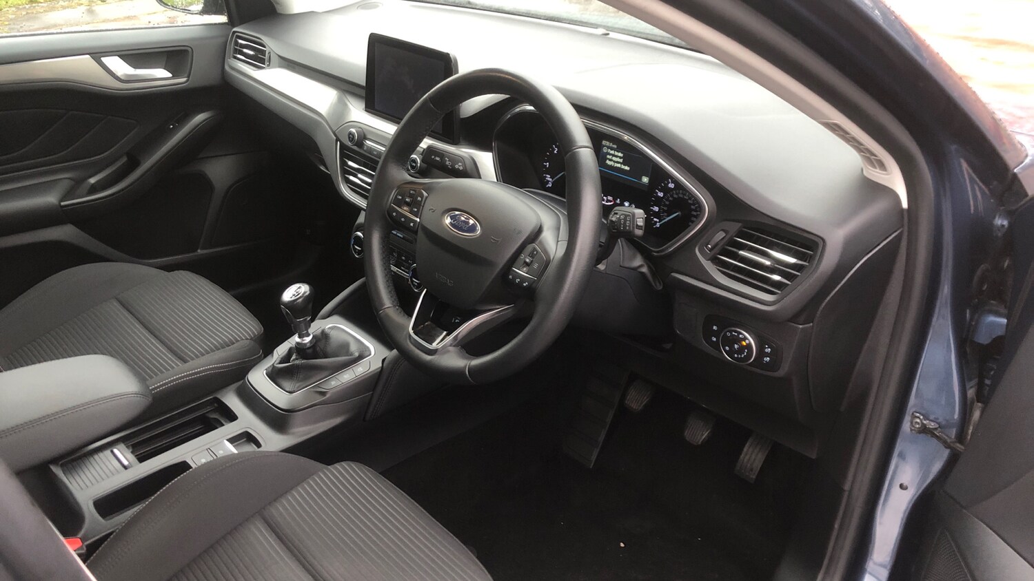 Used Ford Focus 2021 for sale - 77700888: Photo 11