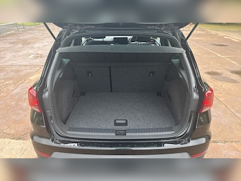 Used SEAT Arona 2023 for sale - 78667596: Photo