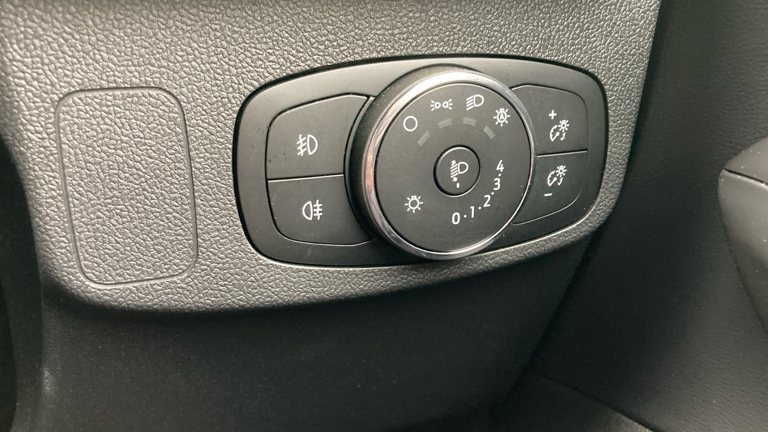 Used Ford Focus 2024 for sale - 76467899: Photo 32