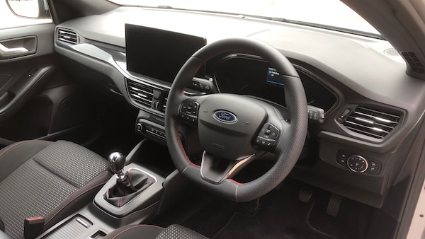 Used Ford Focus 2023 for sale - 76196391: Photo 11