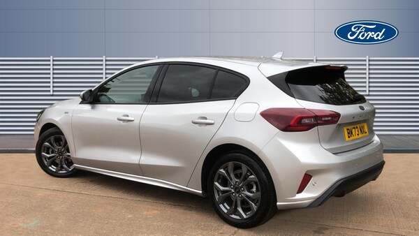 Used Ford Focus 2023 for sale - 76196391: Photo 2