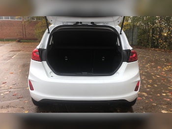 Used Ford Fiesta 2022 for sale - 76319973: Photo 4