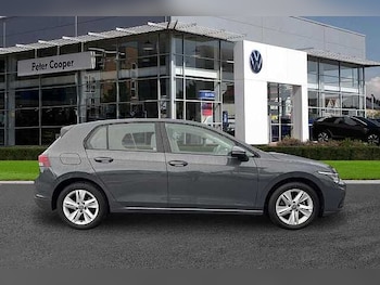 Used Volkswagen Golf 2022 for sale - 76687091: Photo