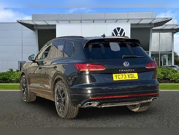 Used Volkswagen Touareg undefined for sale - 77766284: Photo