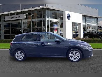 Used Volkswagen Golf 2023 for sale - 78788673: Photo