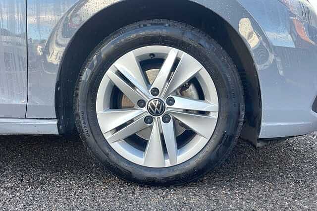 Used Volkswagen Golf 2023 for sale - 76762511: Photo 5