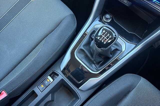 Used Volkswagen T-Roc 2023 for sale - 76177232: Photo 19