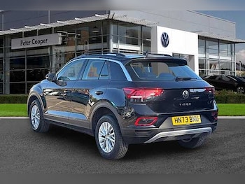 Used Volkswagen T-Roc 2023 for sale - 76177232: Photo 3