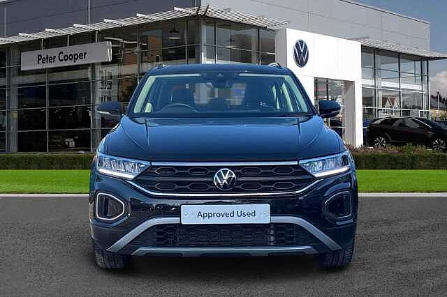 Used Volkswagen T-Roc 2023 for sale - 76177232: Photo 7