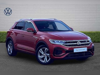 Used Volkswagen T-Roc 2023 for sale - 77643587: Photo