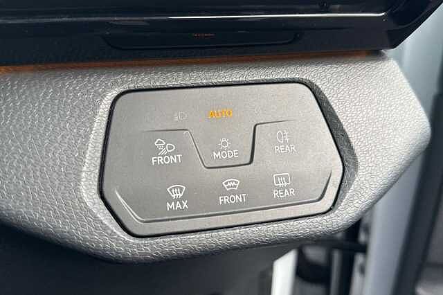 Used Volkswagen ID.4 2022 for sale - 76547574: Photo 32