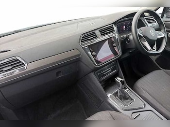Used Volkswagen Tiguan Allspace 2024 for sale - 78794228: Photo