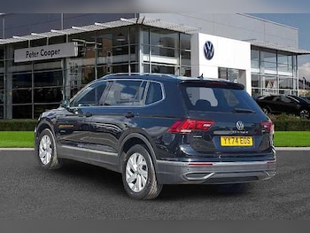 Used Volkswagen Tiguan Allspace 2024 for sale - 78794228: Photo
