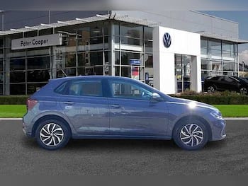 Used Volkswagen Polo 2024 for sale - 79482655: Photo