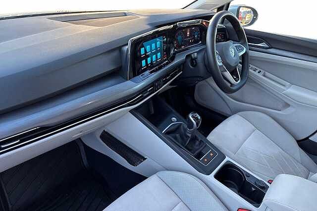 Used Volkswagen Golf 2020 for sale - 76634317: Photo 2