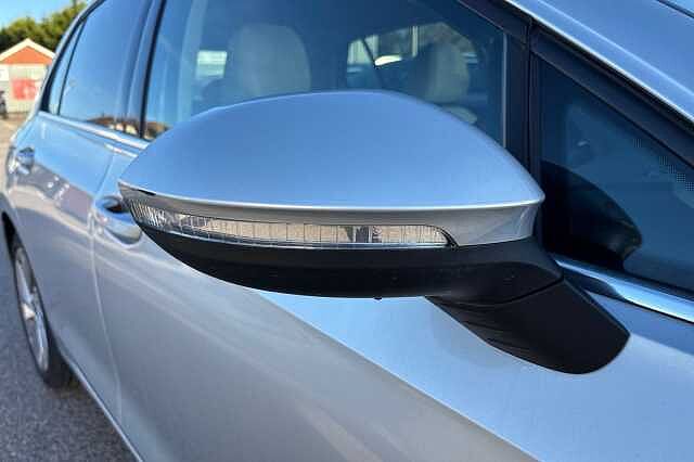 Used Volkswagen Golf 2020 for sale - 76634317: Photo 23