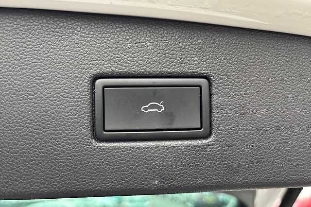 Used Volkswagen Tiguan 2023 for sale - 76418122: Photo 31