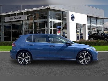 Used Volkswagen Golf 2026 for sale - 78950713: Photo