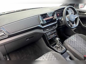 Used Volkswagen T-Cross 2025 for sale - 78176641: Photo