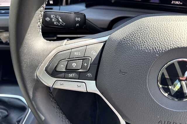 Used Volkswagen Golf 2022 for sale - 76387041: Photo 15