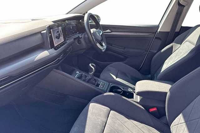 Used Volkswagen Golf 2022 for sale - 76387041: Photo 2