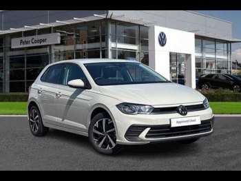 2024 (74) - 1.0 TSI (95ps) Match 5-Door