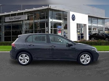 Used Volkswagen Golf 2024 for sale - 78864666: Photo