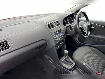 Used Volkswagen Polo 2014 for sale - 78520765: Photo