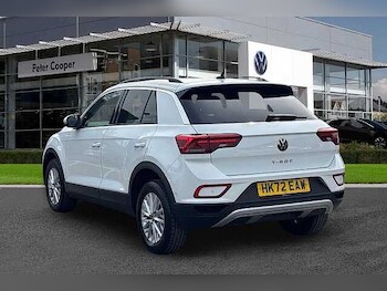 Used Volkswagen T-Roc 2022 for sale - 77781368: Photo