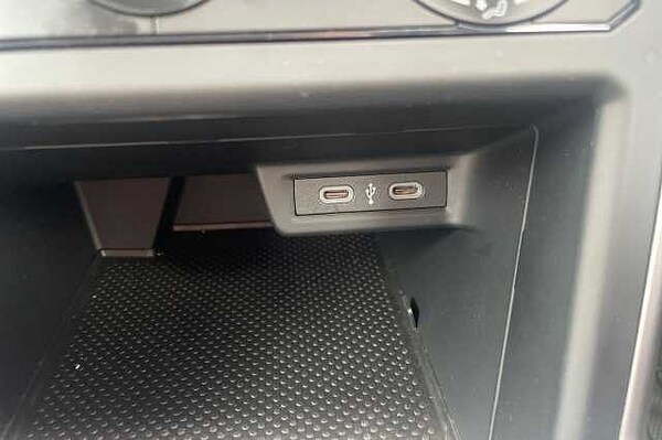 Used Volkswagen Polo 2024 for sale - 76224470: Photo 25