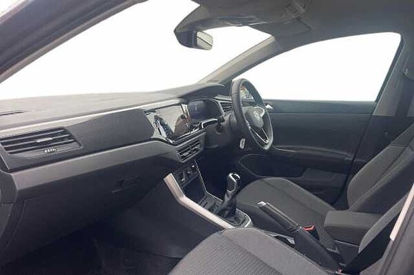 Used Volkswagen Polo 2024 for sale - 76224470: Photo 2