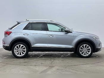 Used Volkswagen T-Roc 2025 for sale - 79569317: Photo