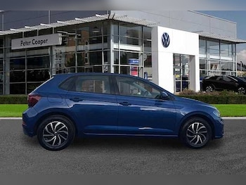 Used Volkswagen Polo 2022 for sale - 76335022: Photo