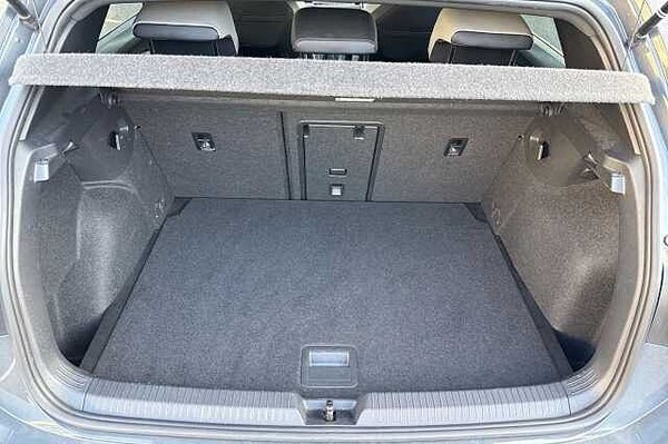Used Volkswagen Golf 2022 for sale - 76206177: Photo 11