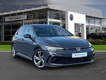 Volkswagen - Golf