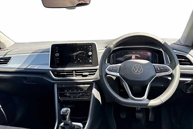 Used Volkswagen T-Roc 2025 for sale - 76101515: Photo 10