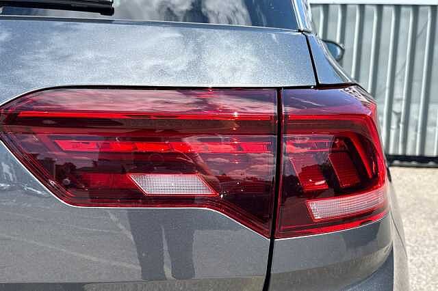 Used Volkswagen T-Roc 2025 for sale - 76101515: Photo 22