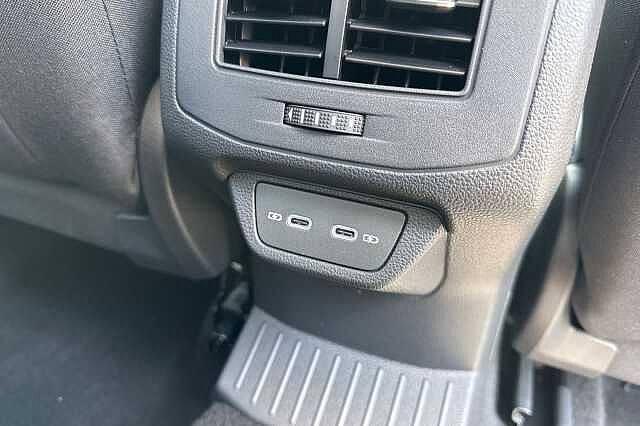 Used Volkswagen T-Roc 2025 for sale - 76101515: Photo 25