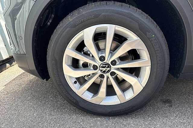 Used Volkswagen T-Roc 2025 for sale - 76101515: Photo 28