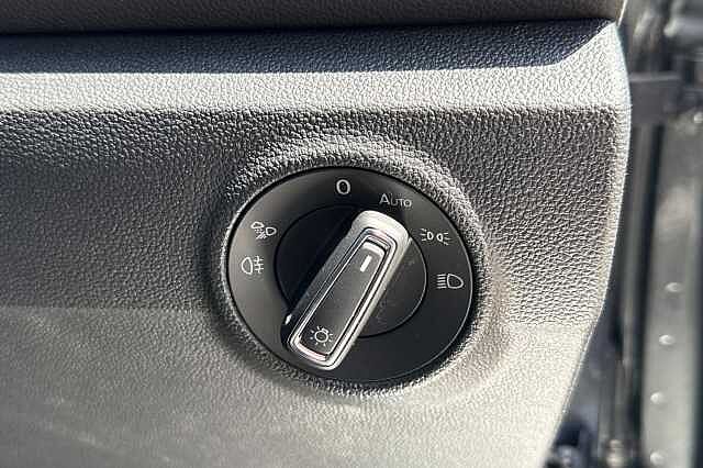 Used Volkswagen T-Roc 2025 for sale - 76101515: Photo 30