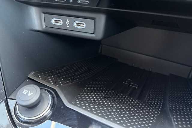 Used Volkswagen T-Roc 2025 for sale - 76101515: Photo 34